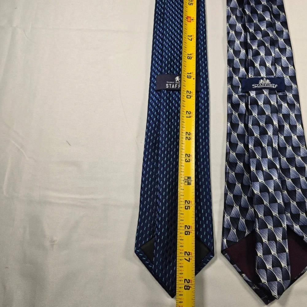 Stafford silk necktie